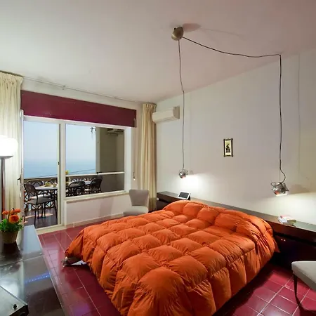 Belvedere Apartment *